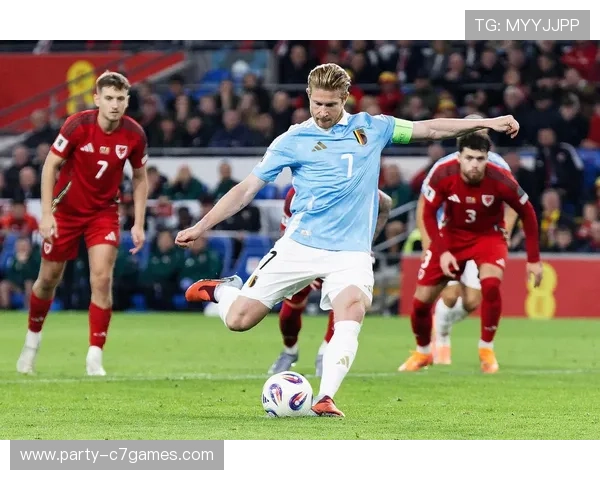 足球世界杯备战全面启动 各国豪强集结各显神通争夺冠军荣耀